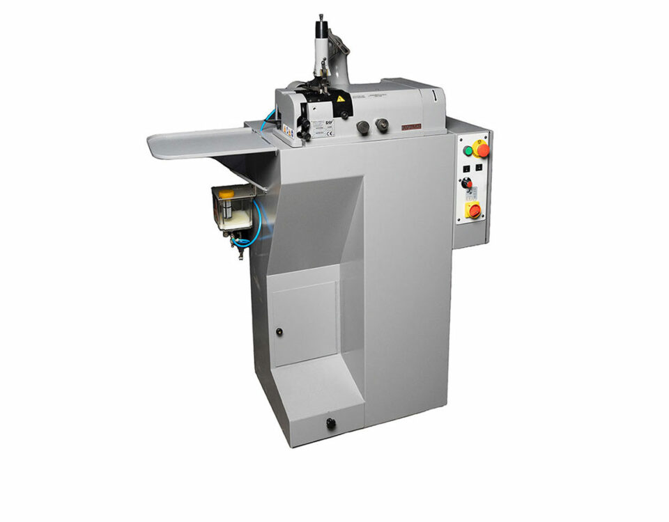 AV2M3 skiving machine for toes and puffs fratelli alberti fav variable speed transport