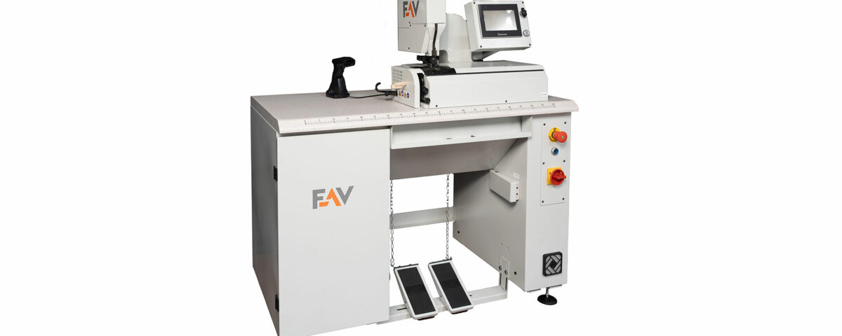 AV2NET electronic skiving machine industry 40 infinite skiving programs storable skiving width 45mm superexhauster motor